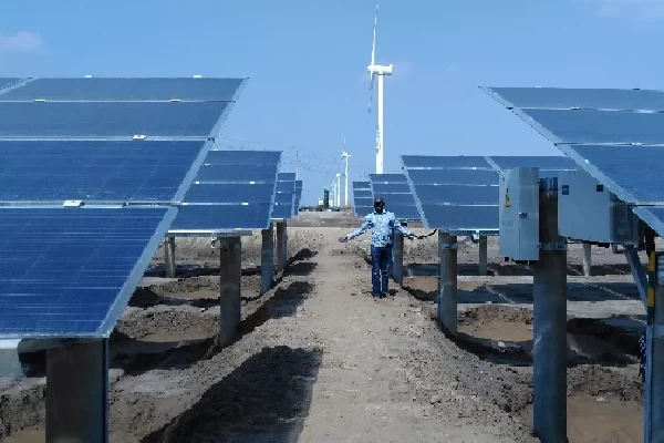 Why use ETFE on the surface of solar panels? Why use ETFE on the surface of solar panels?